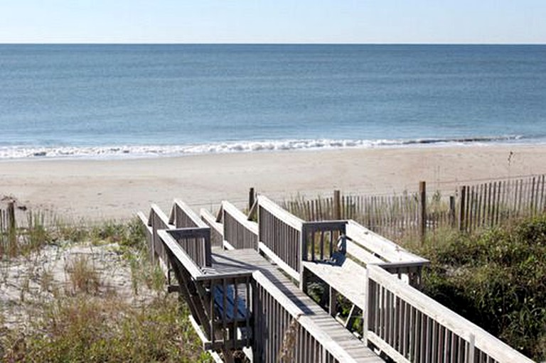 Beach Houses (Holden Beach, North Carolina, United States)