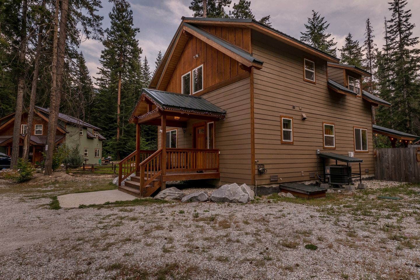 Family Cabin with Beautiful Equipped Garden in Leavenworth, Washington