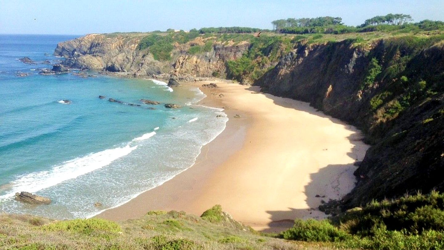 Lovely Vacation Rentals with Private Terraces on a Farm near Alentejo Coast, Portugal