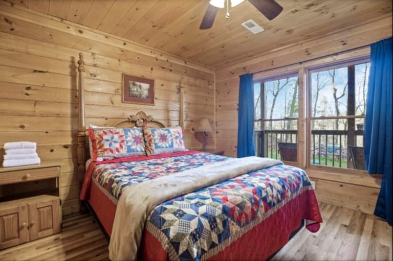 Vacation Rentals (United States of America, Pittman Center, Tennessee)