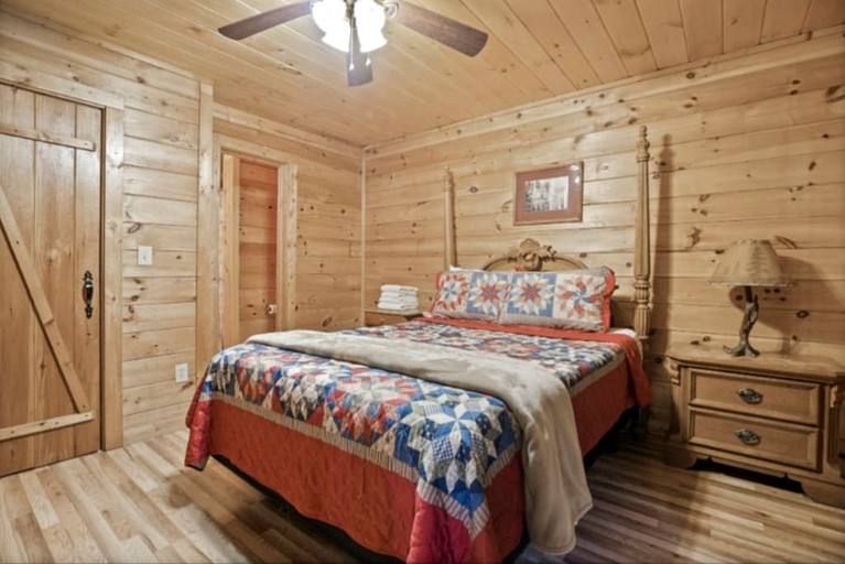 Vacation Rentals (United States of America, Pittman Center, Tennessee)