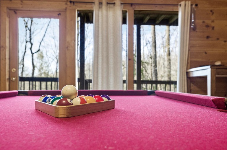 Cabins (United States of America, Pittman Center, Tennessee)