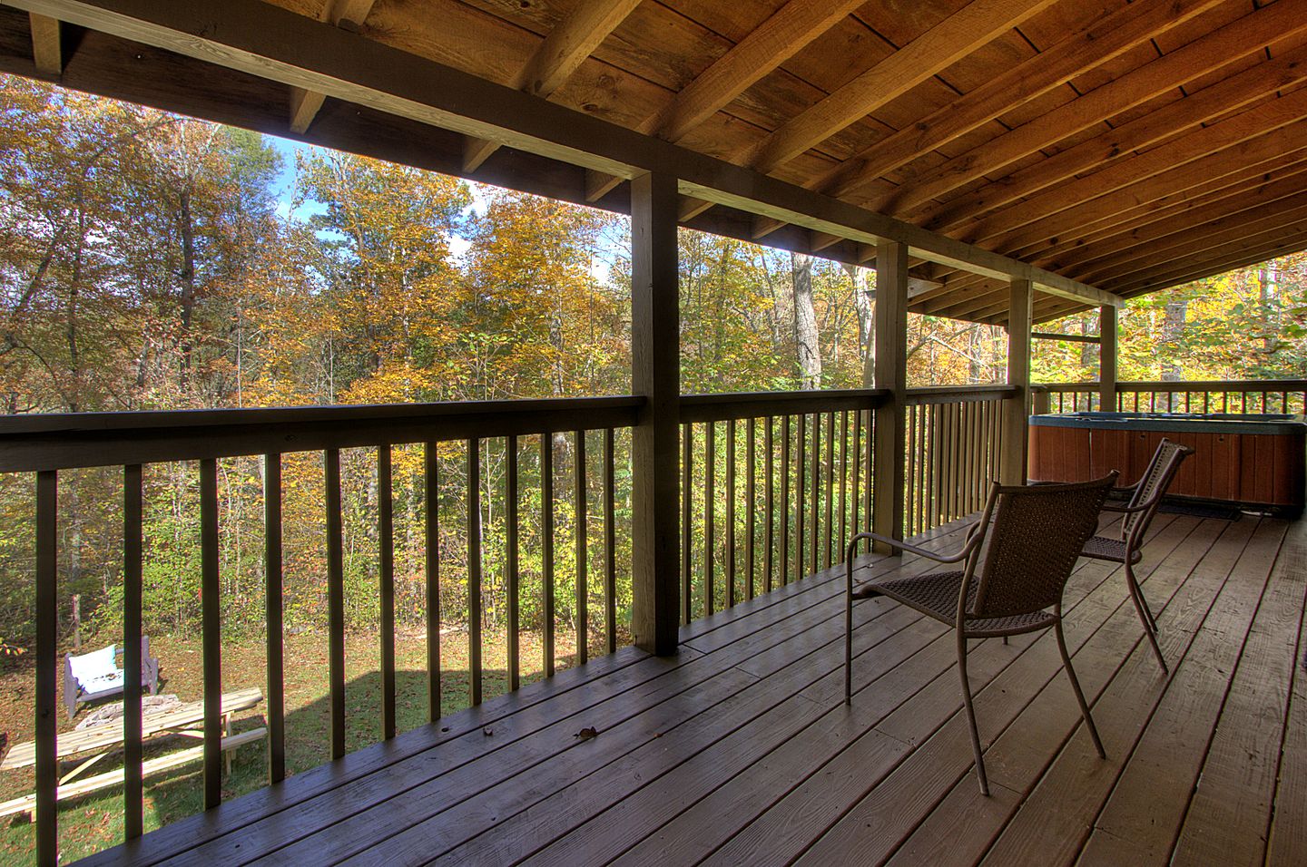 Rustic Smoky Mountain Cabin with Firepit & Game Room near Lake Douglas, Sevierville TN