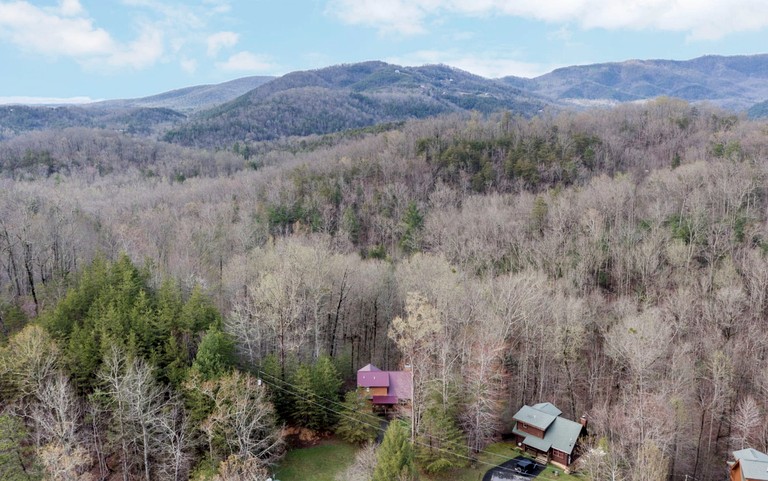 Cabins (United States of America, Pittman Center, Tennessee)