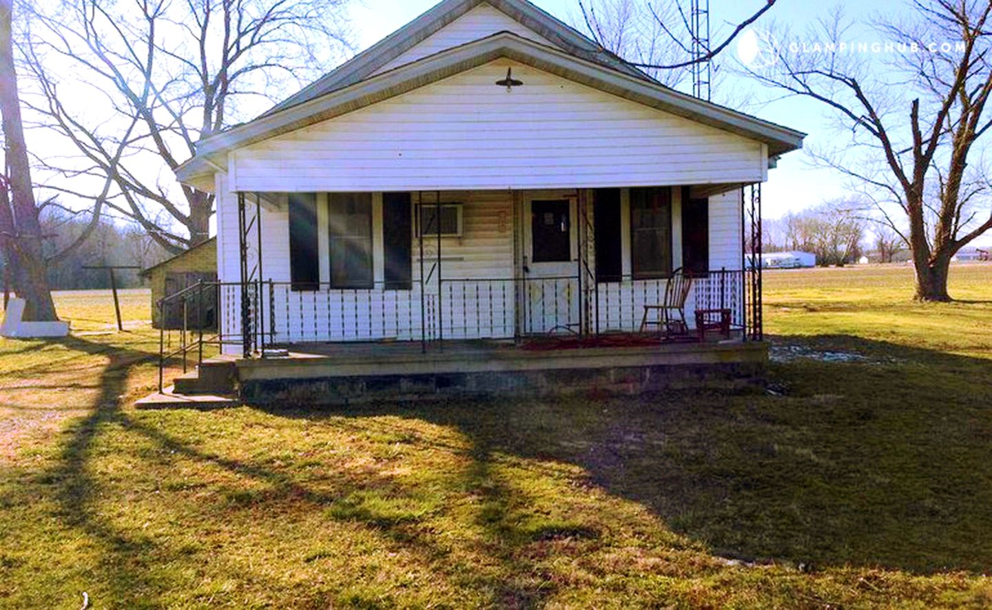 Spacious and Comfortable Cabin Rental for a Getaway near Rend Lake, Illinois