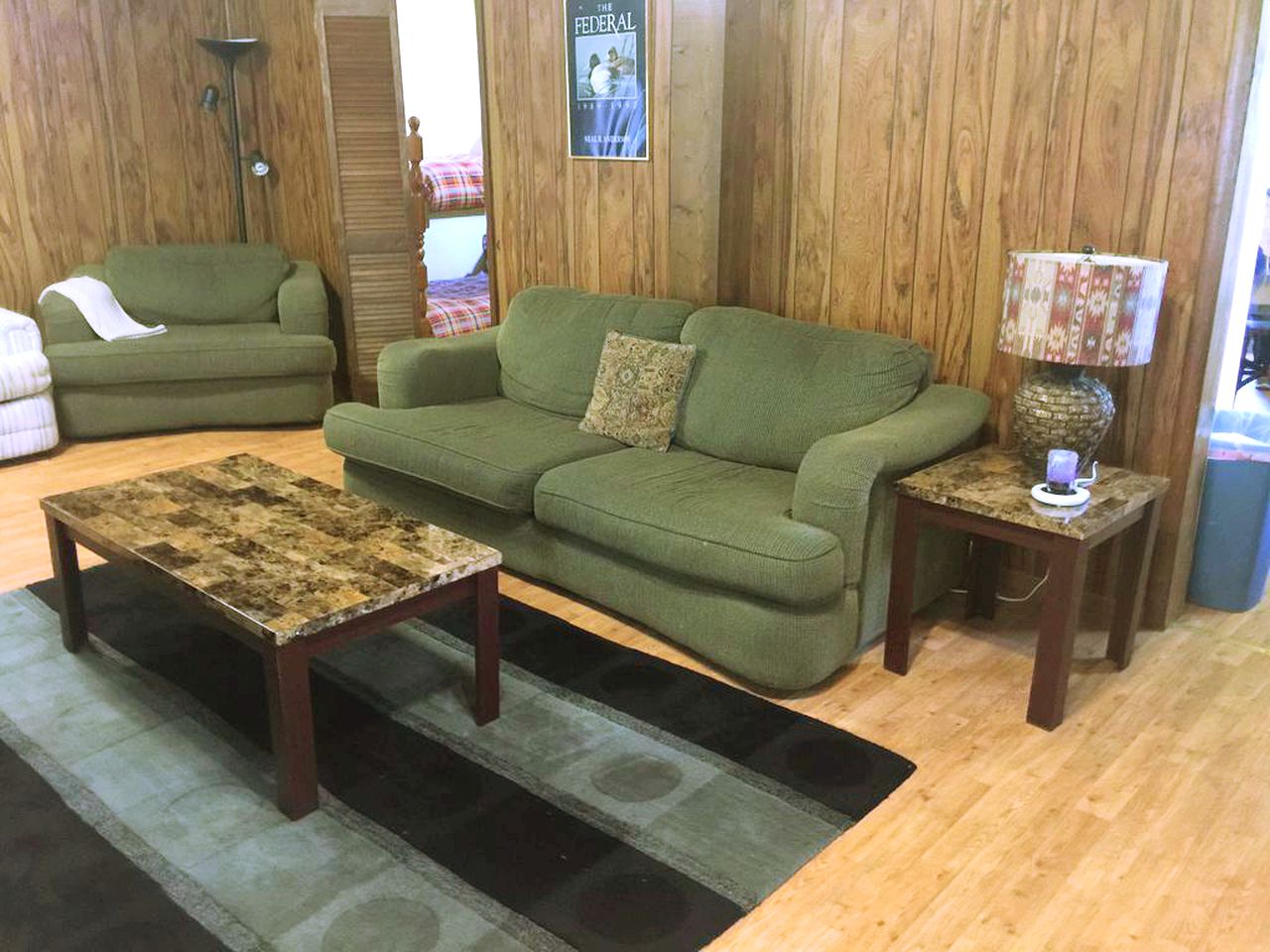 Spacious and Comfortable Cabin Rental for a Getaway near Rend Lake, Illinois