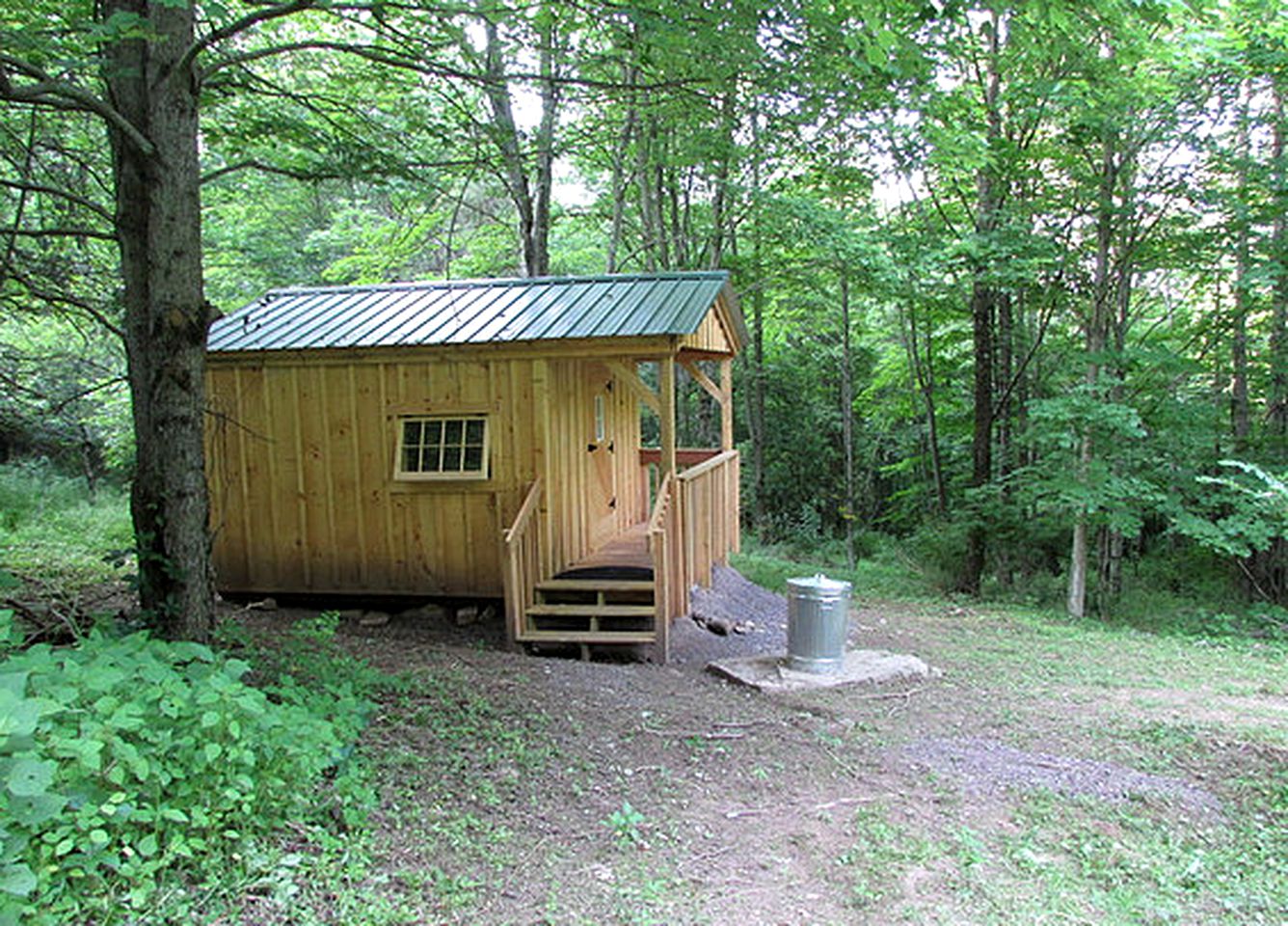 Peaceful Cabin Rental on a Farm near Jefferson Lake, New York