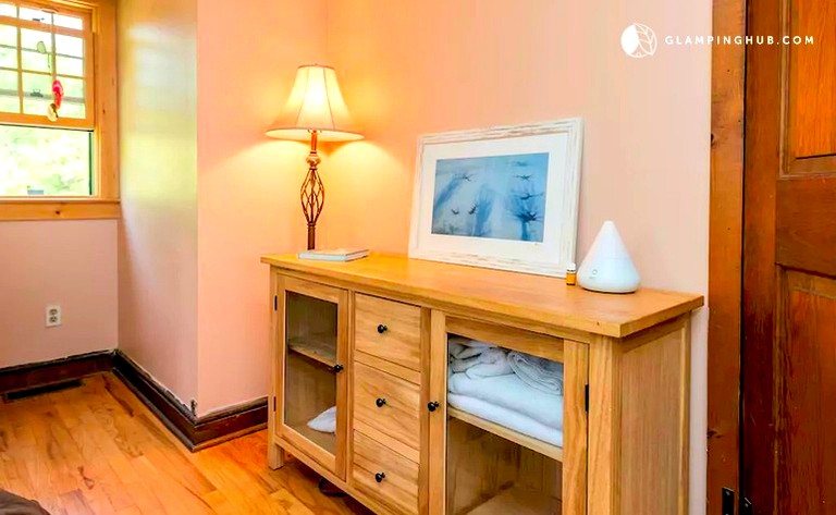 Barns (Redding, Connecticut, United States)