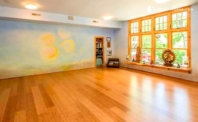 Barns (Redding, Connecticut, United States)