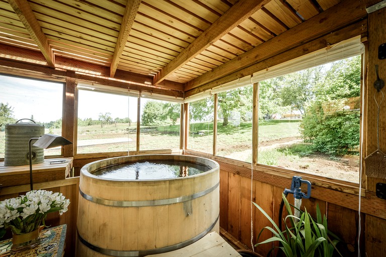 Indoor hot tub perfect for couple's getaway in Oregon