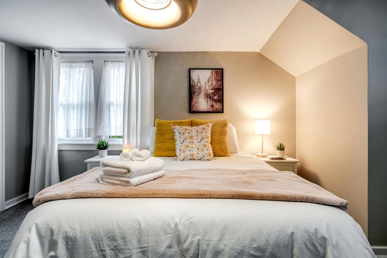 Cottages (Canada, Leamington, Ontario)