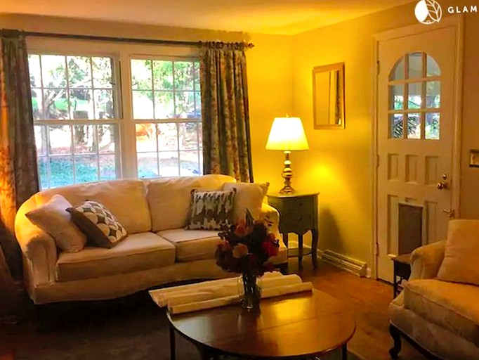 Cottages (Watertown, Connecticut, United States)