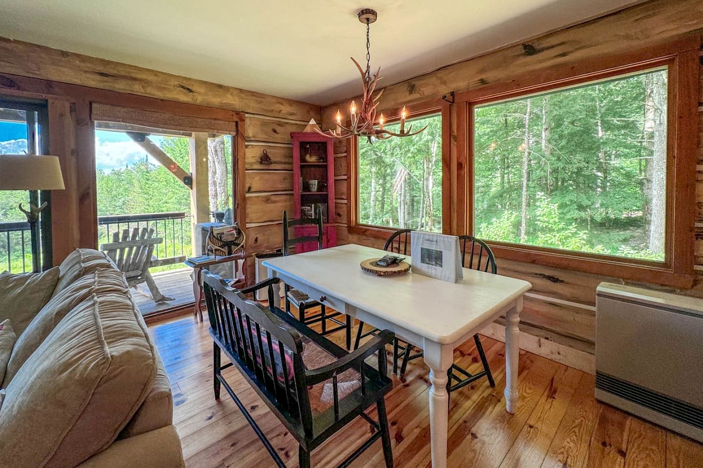 Peaceful Countryside Cabin with Hot-Tub and Fire Pit in Maine