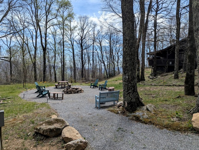 Cabins (United States of America, Black Mountain, North Carolina)