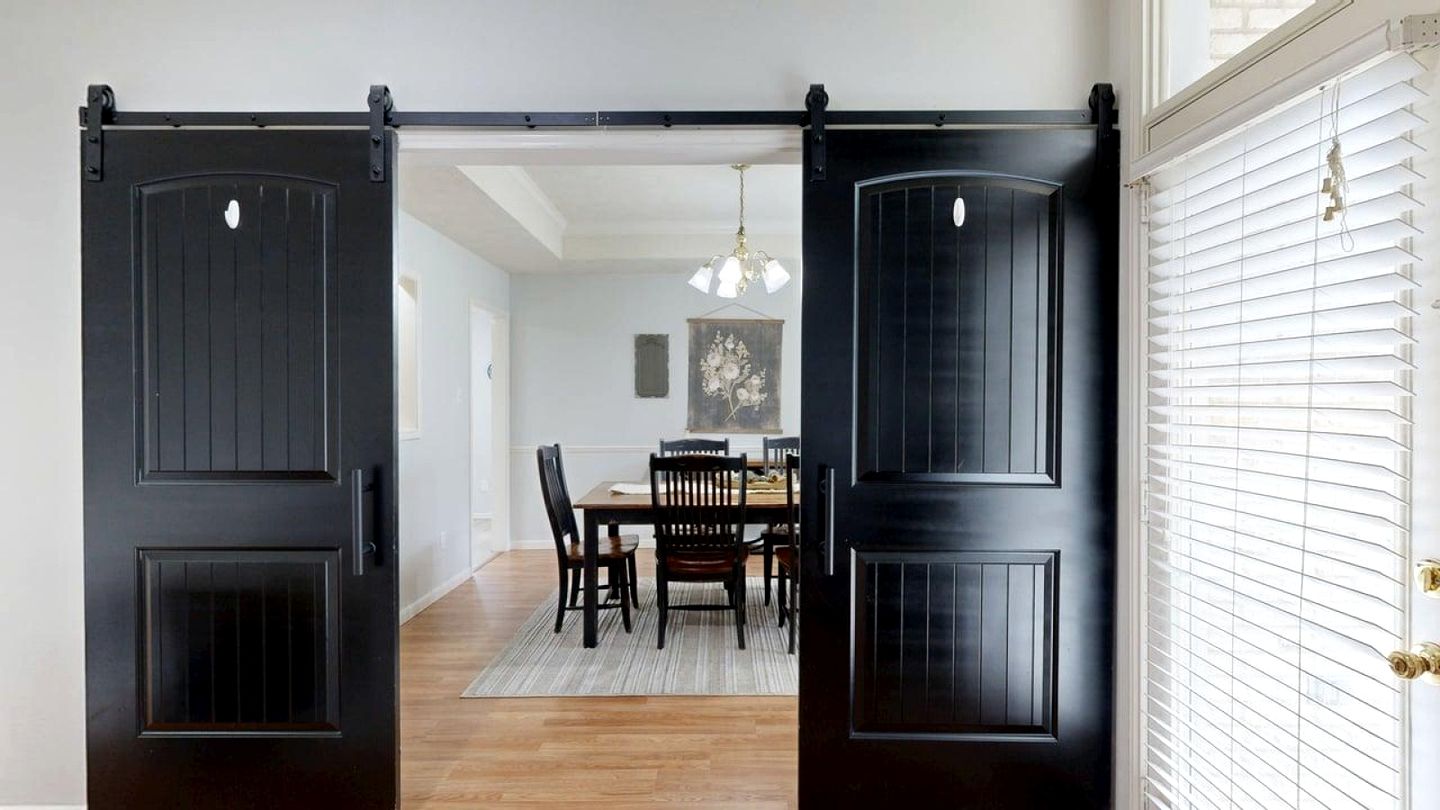 Peaceful Family-Friendly Retreat with Large Backyard Near Texas A&M in Dr. College Station, Texas