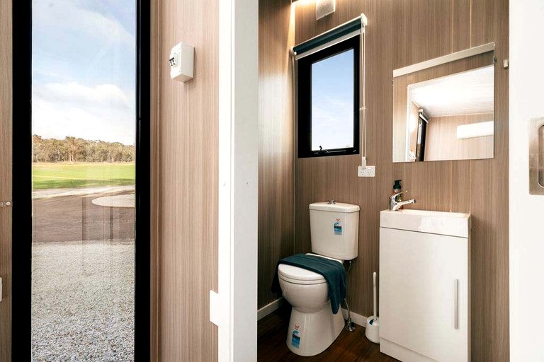 Tiny Houses (Australia, Warrenmang, Victoria)