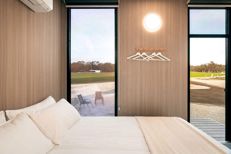 Tiny Houses (Australia, Warrenmang, Victoria)