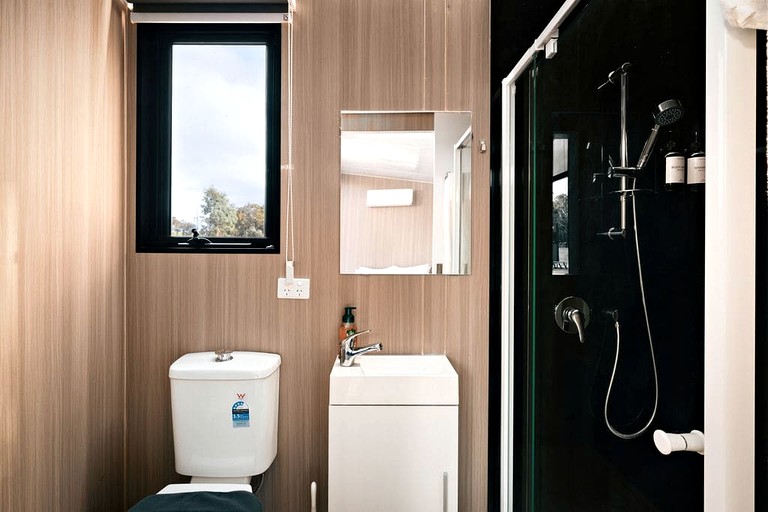 Tiny Houses (Australia, Warrenmang, Victoria)