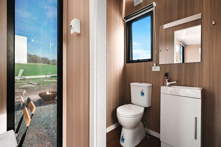 Tiny Houses (Australia, Warrenmang, Victoria)