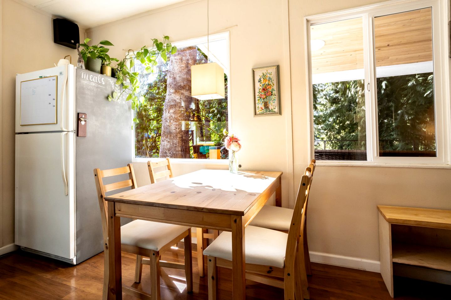 Peaceful Lakefront Retreat with Sauna Near Bellingham & Mount Vernon in Sedro-Woolley, Washington