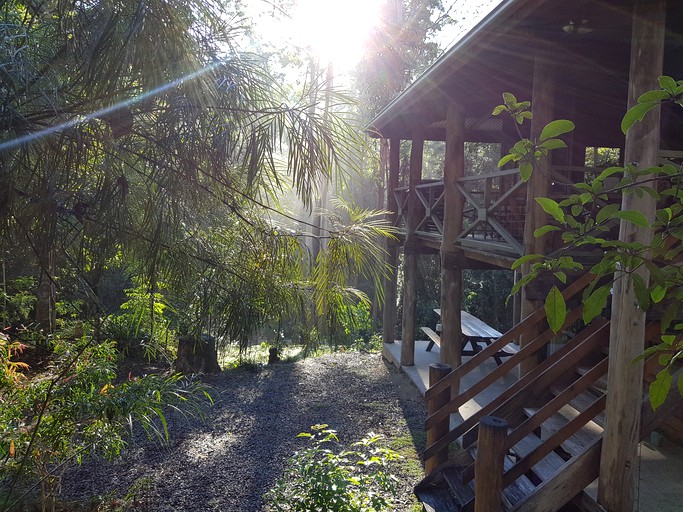 Log Cabins (Main Creek, New South Wales, Australia)