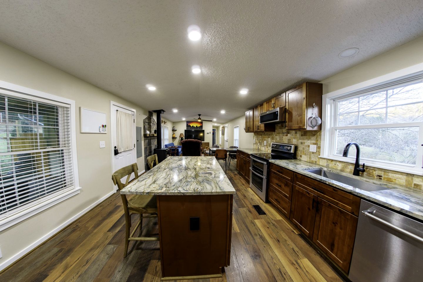 Peaceful Mountain Cabin with Hot Tub & Fiber WiFi Near Pisgah National Forest | Balsam Grove, North Carolina