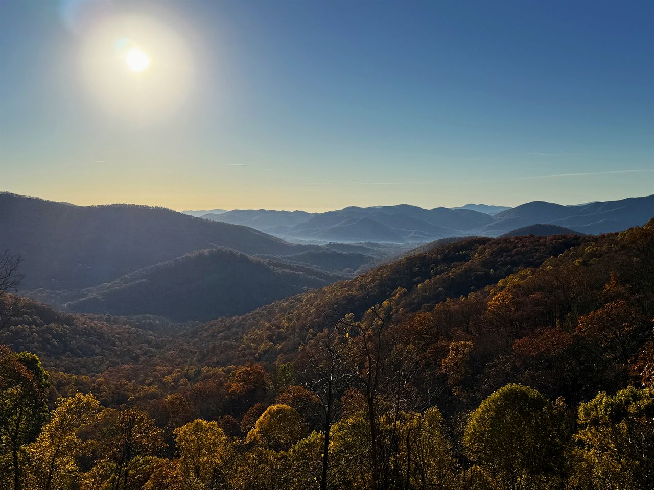 Peaceful Mountain Cabin with Long-Range Views near Black Mountain, North Carolina