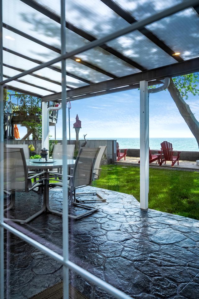 Lakeside Vacation Rental on Lake Erie for a Unique Escape in Leamington, Ontario