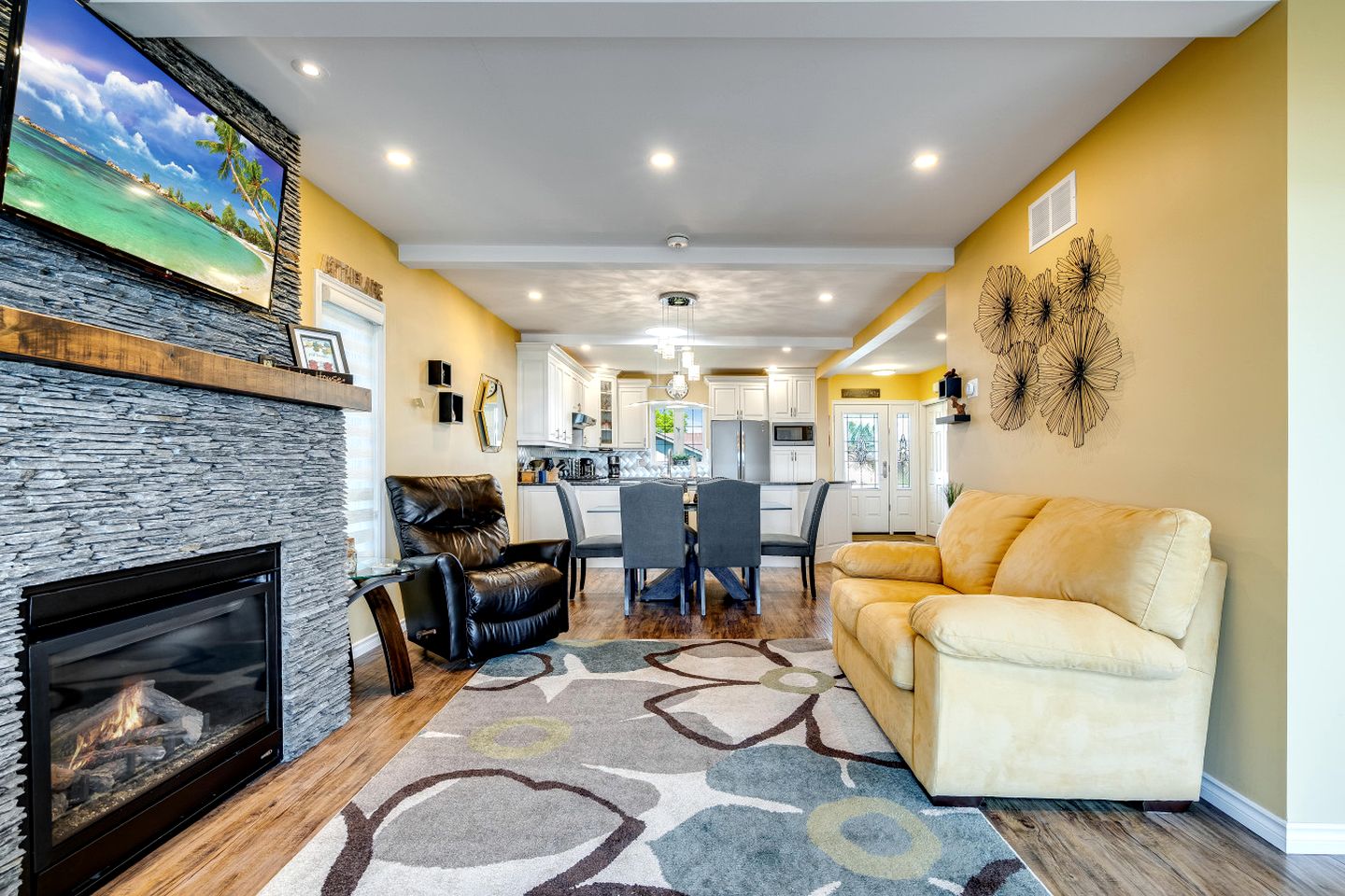Lakeside Vacation Rental on Lake Erie for a Unique Escape in Leamington, Ontario