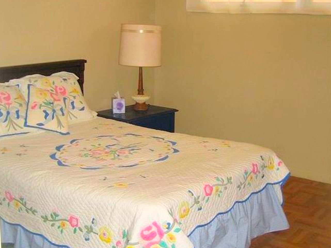 Peaceful Private Cabin on Crystal Lake near Elk Mountain, Pennsylvania