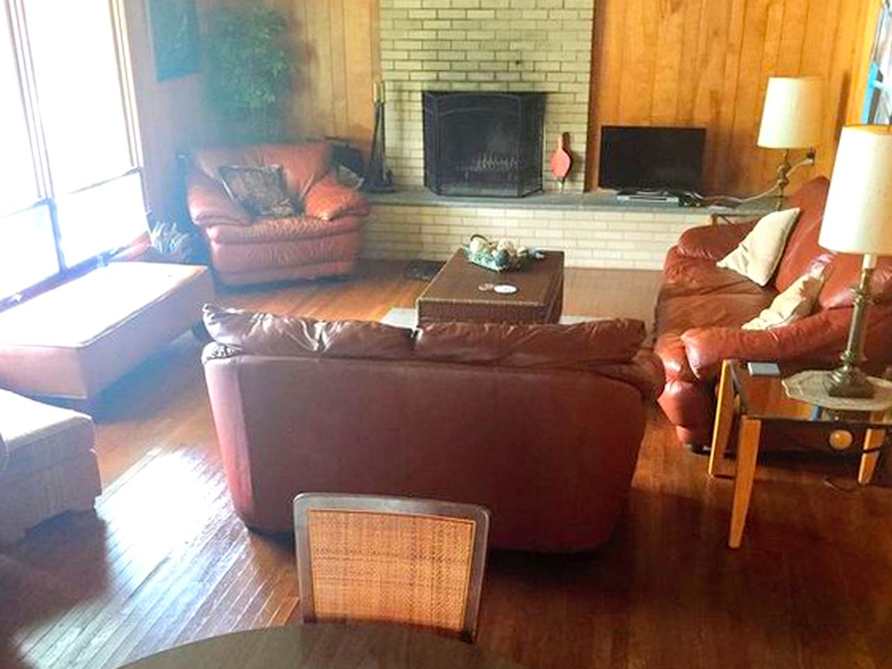 Peaceful Private Cabin on Crystal Lake near Elk Mountain, Pennsylvania