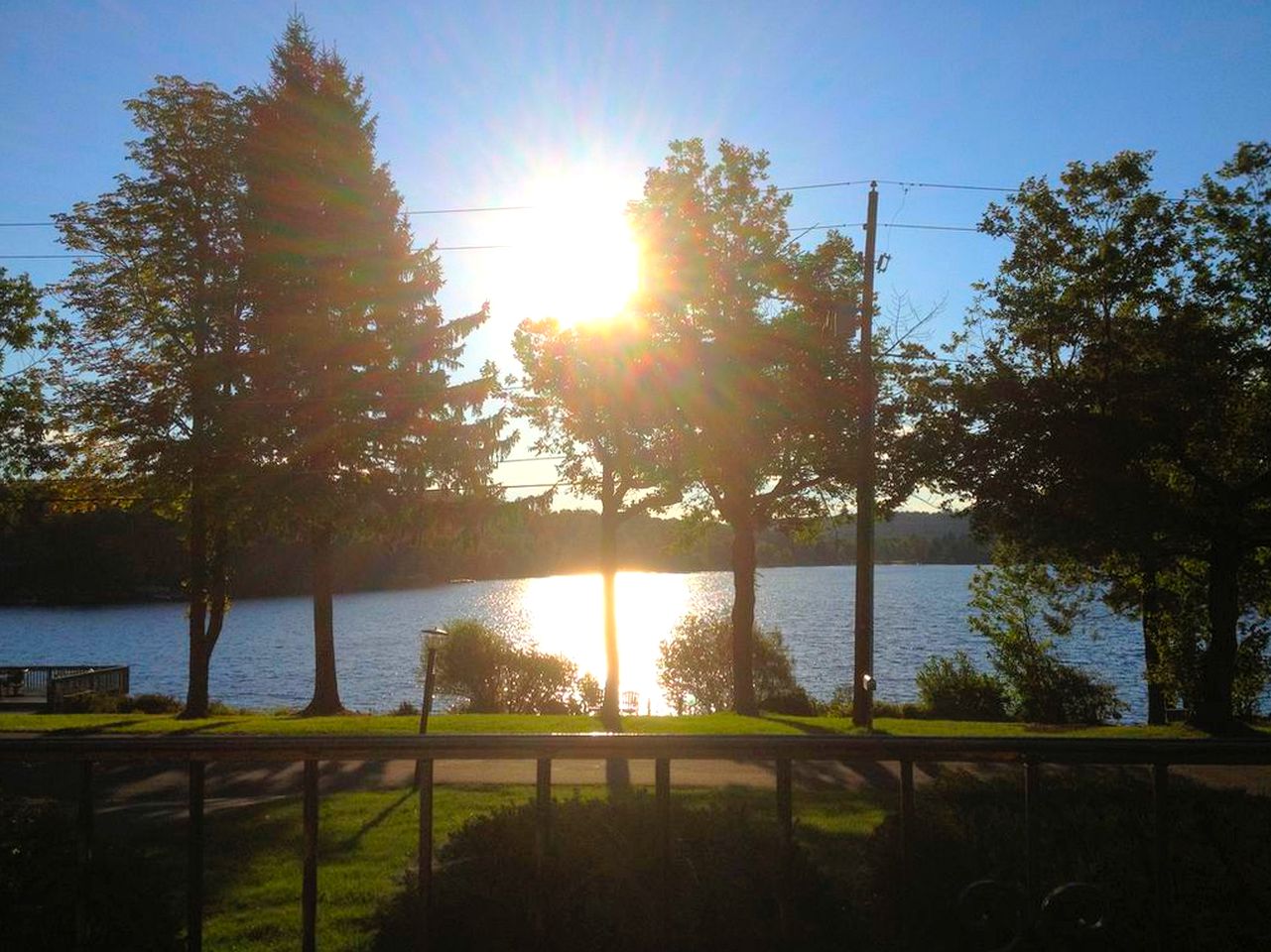 Peaceful Private Cabin on Crystal Lake near Elk Mountain, Pennsylvania