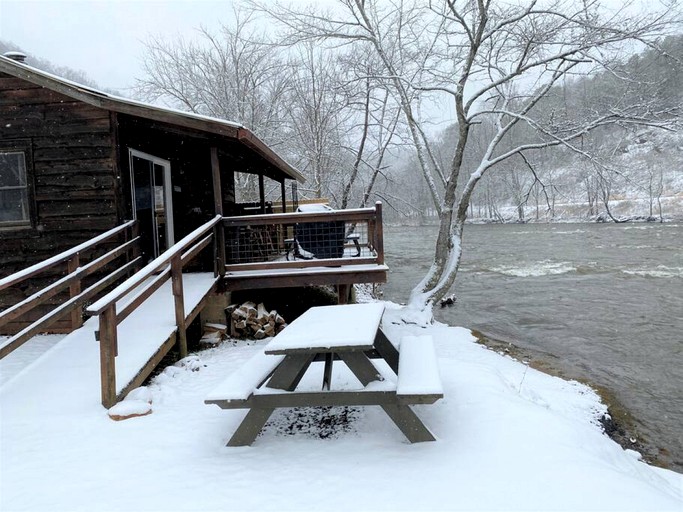 Cabins (United States of America, Sylva, North Carolina)
