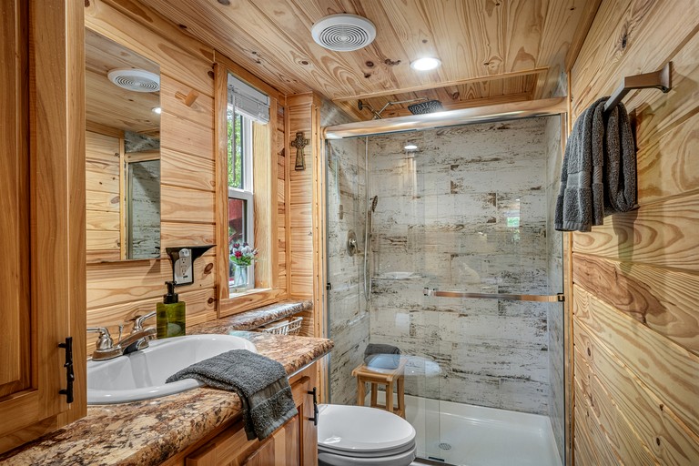 Cabins (United States of America, Mentone, Alabama)