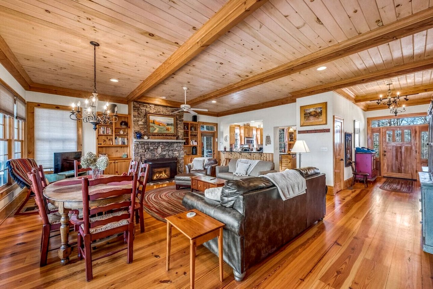Peaceful Secluded Cottage with Amazing Views in Mentone, Alabama