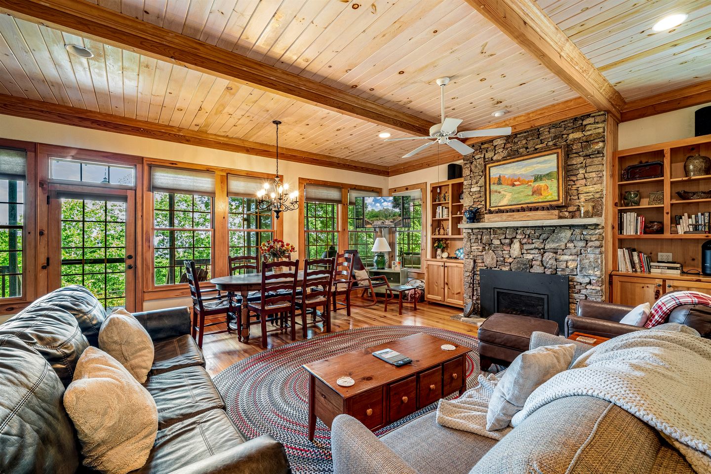 Peaceful Secluded Cottage with Amazing Views in Mentone, Alabama