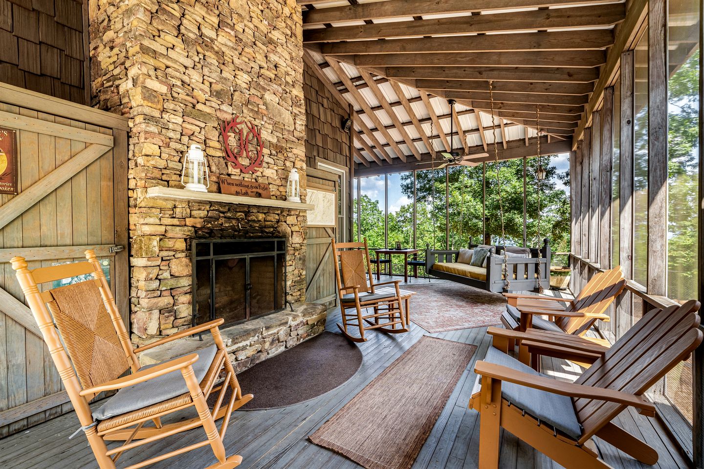 Peaceful Secluded Cottage with Amazing Views in Mentone, Alabama