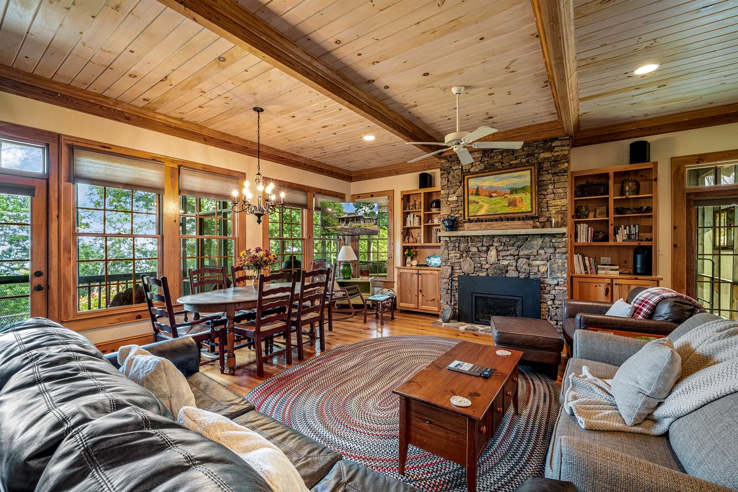 Peaceful Secluded Cottage with Amazing Views in Mentone, Alabama
