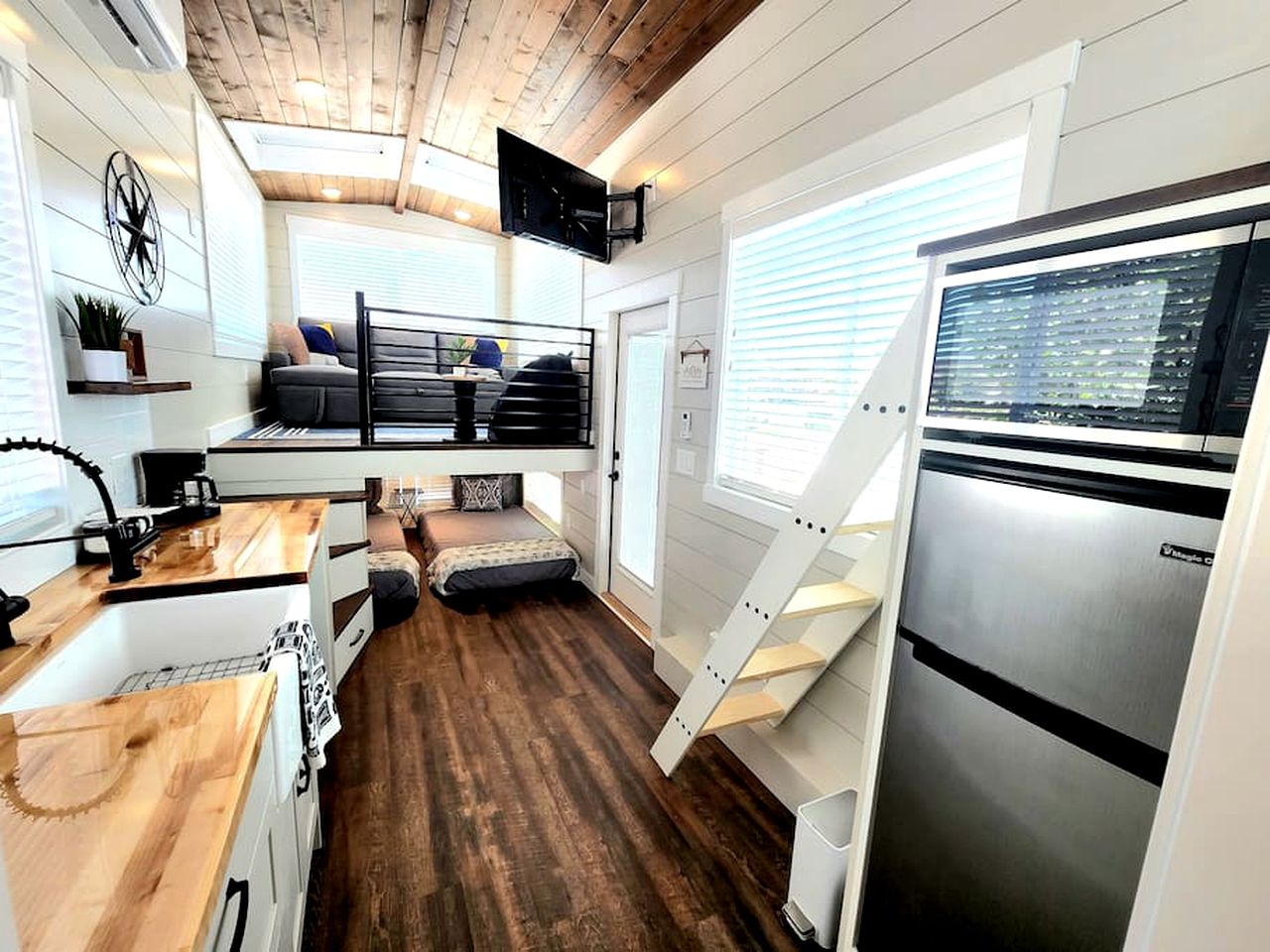 Gateway to Adventure: Tiny Home Getaway Near Zion National Park in Apple Valley