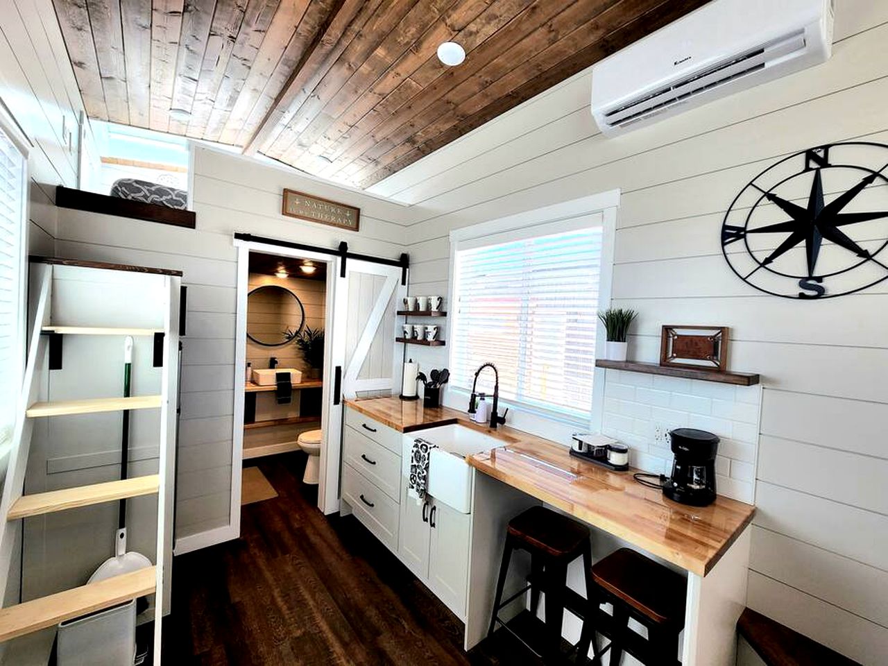 Gateway to Adventure: Tiny Home Getaway Near Zion National Park in Apple Valley