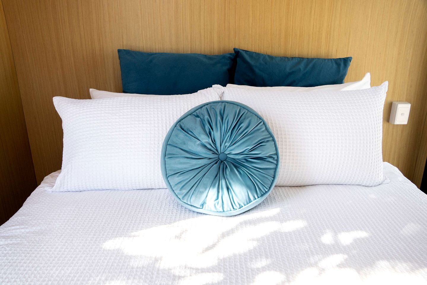 Peaceful Tiny House with Breathtaking Sunsets in Victoria