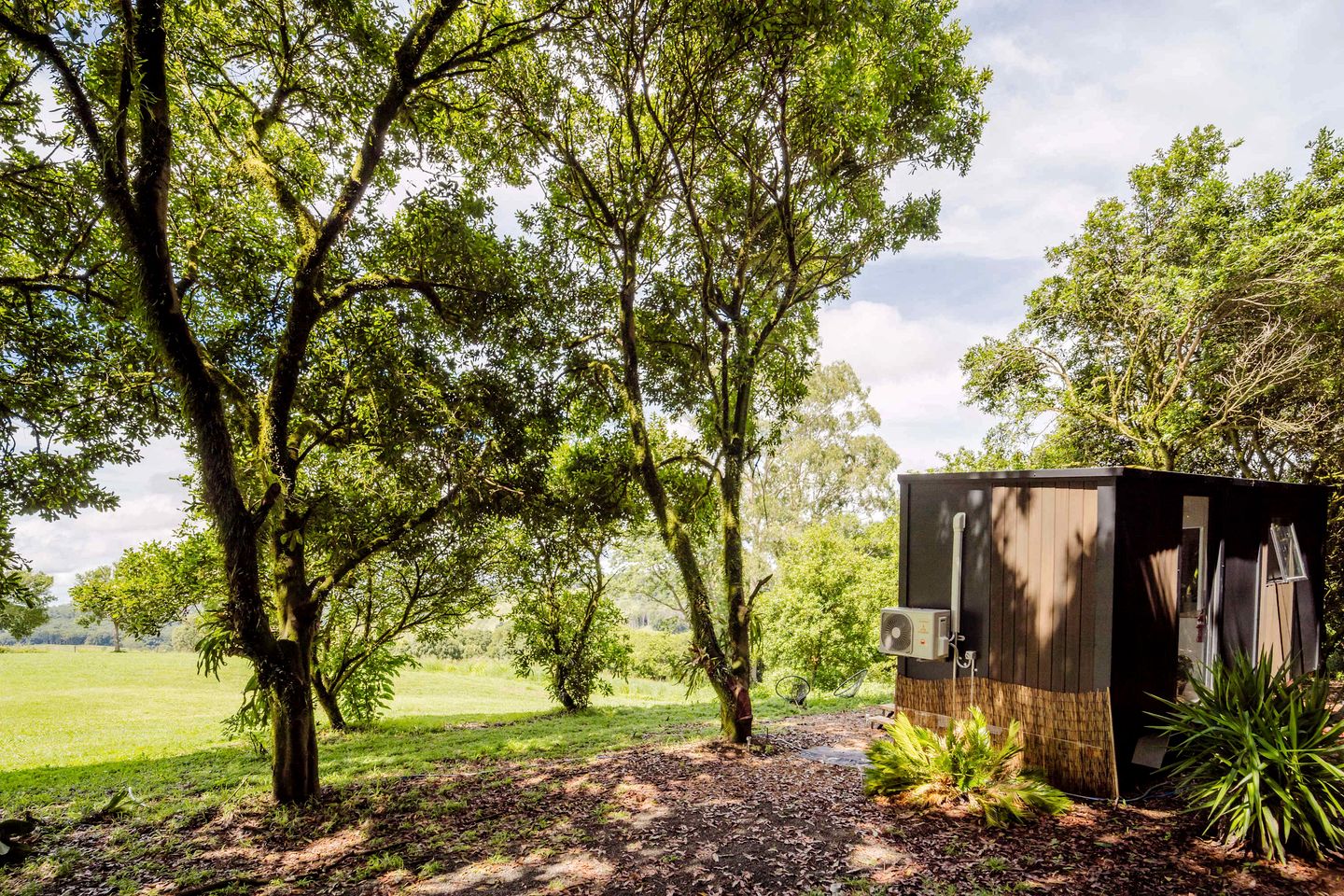 Peaceful Tiny House with Great Sights in Eureka, New South Wales