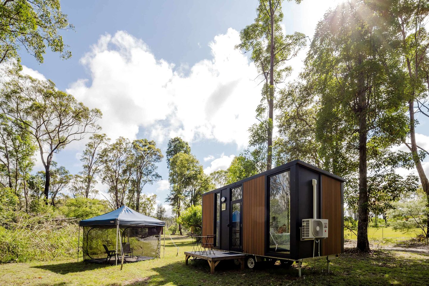 Tiny Houses (Australia, Ashby Heights, New South Wales)