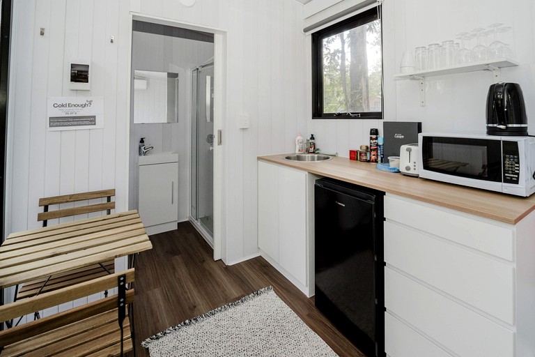 Tiny Houses (Australia, Ashby Heights, New South Wales)