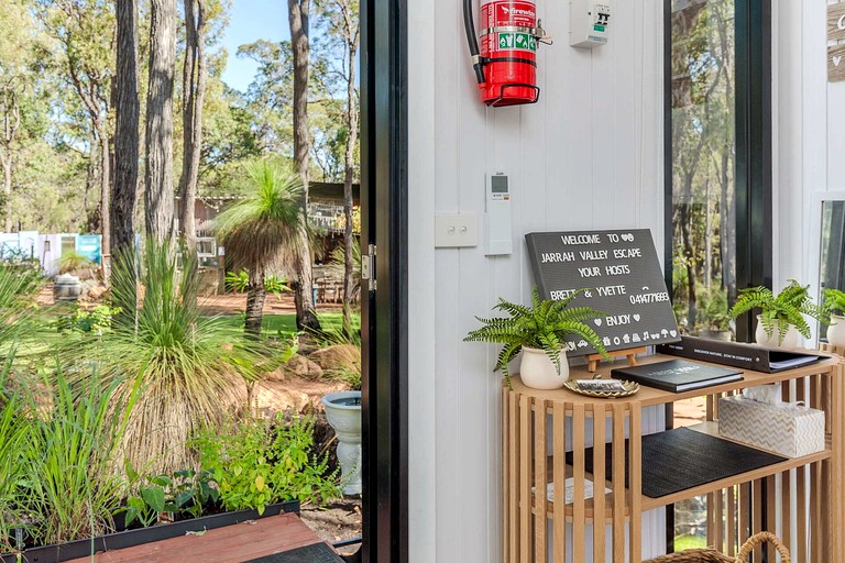 Tiny Houses (Australia, Bedfordale, Western Australia)
