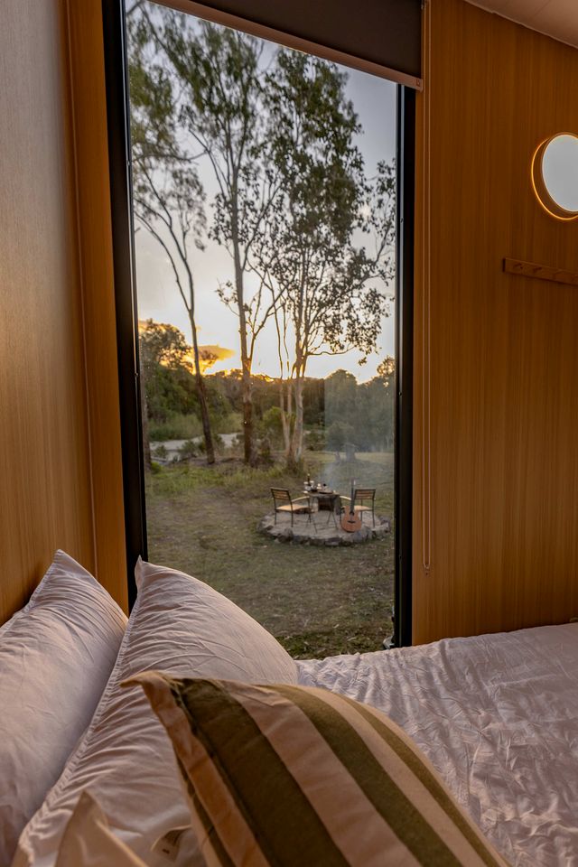 Peaceful Tiny House Stay with River Access near Airlie Beach, Whitsunday Region QLD