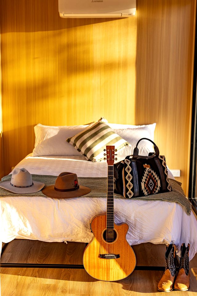 Peaceful Tiny House Stay with River Access near Airlie Beach, Whitsunday Region QLD