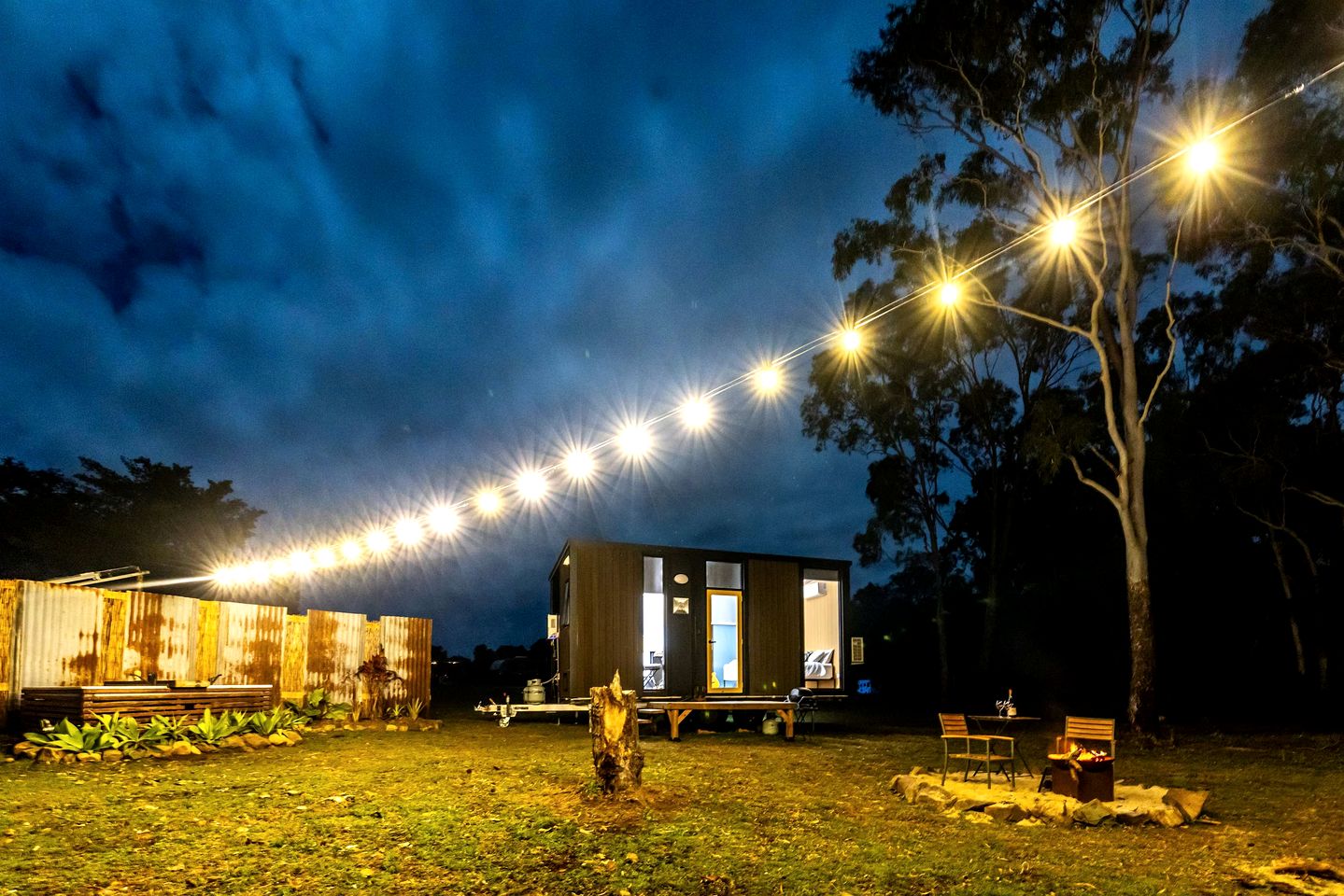 Peaceful Tiny House Stay with River Access near Airlie Beach, Whitsunday Region QLD