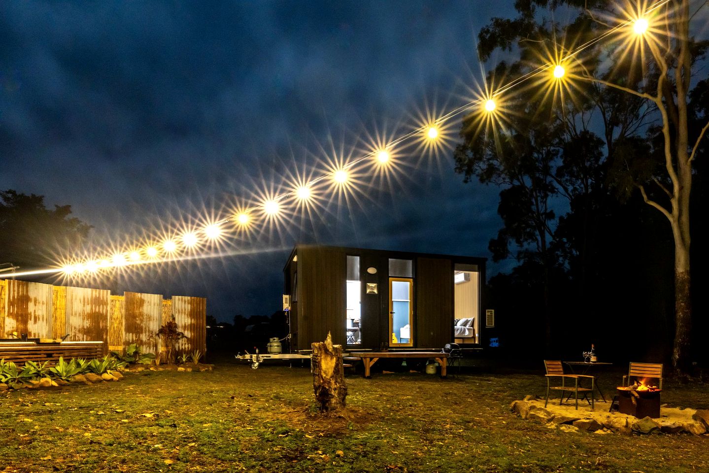 Peaceful Tiny House Stay with River Access near Airlie Beach, Whitsunday Region QLD