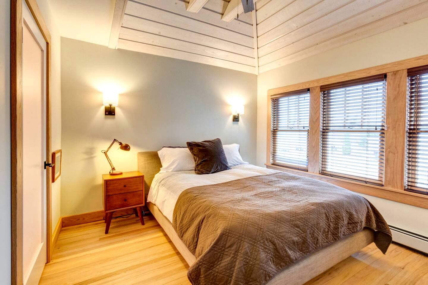 Peaceful Village Retreat with Fireplace, Deck Dining & Mountain Sunsets in Margaretville, New York